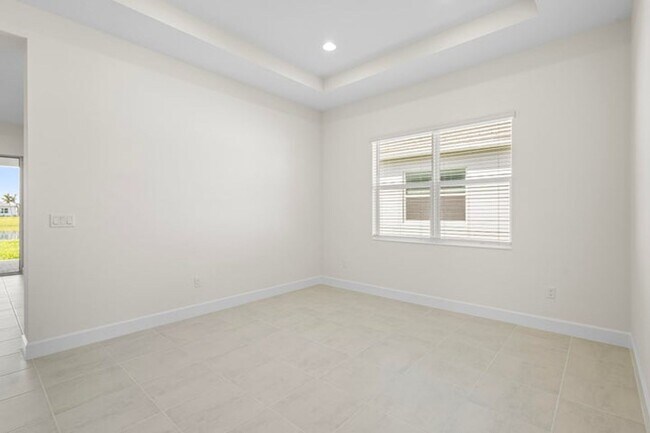 Building Photo - 14184 Lacebark Ln