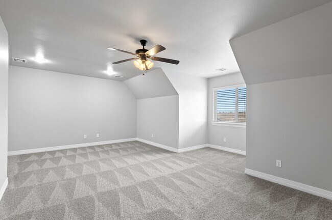 Building Photo - 2702 Waterford Ct