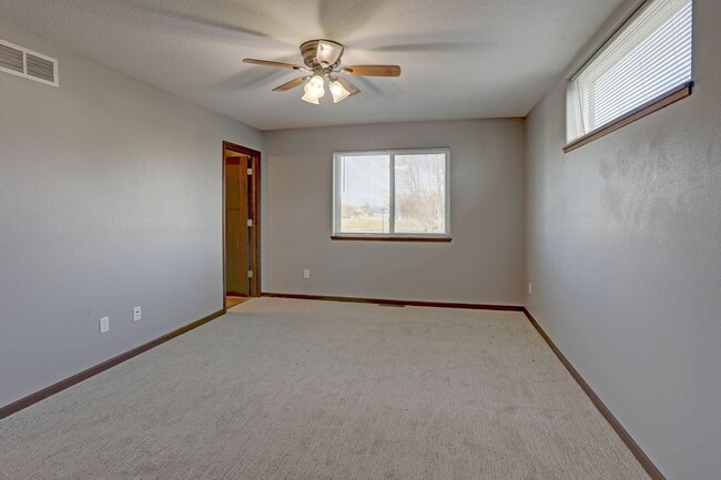 Building Photo - 129 Osprey Path