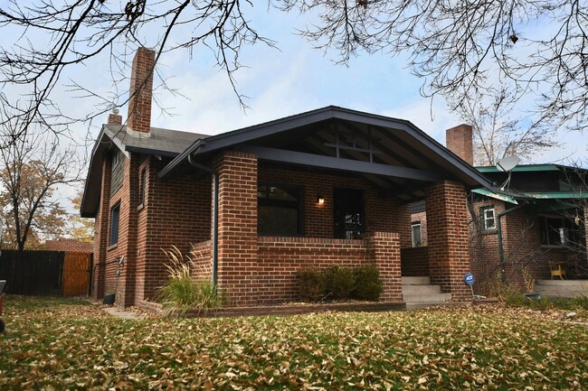 Primary Photo - Wash Park Bungalow!