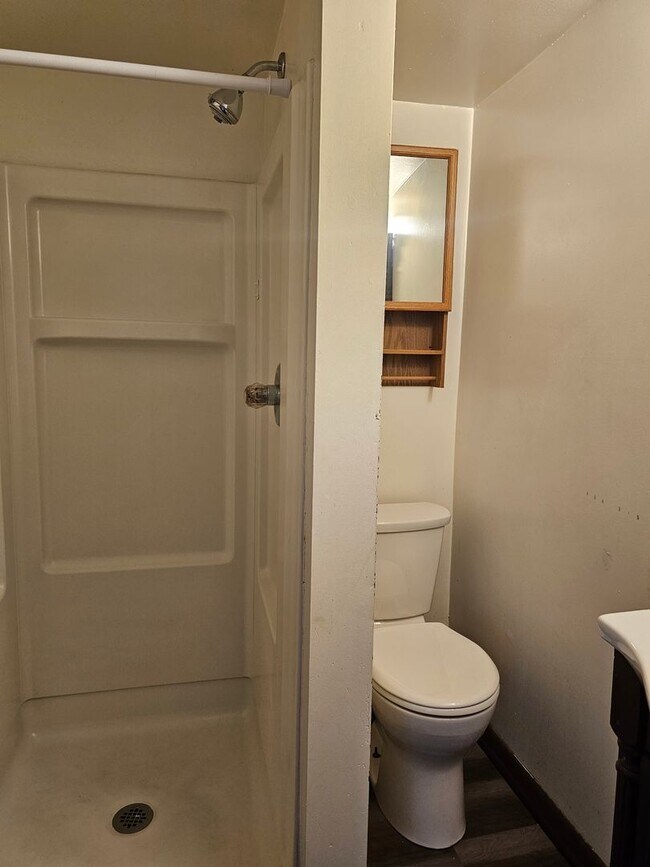 Building Photo - 108 Ordway Ave