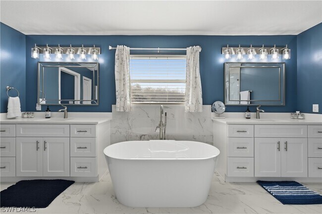 Building Photo - 20528 Torre Del Lago St