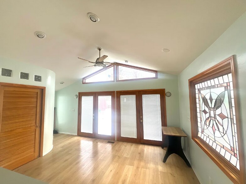 Building Photo - 34630 Forman Dr