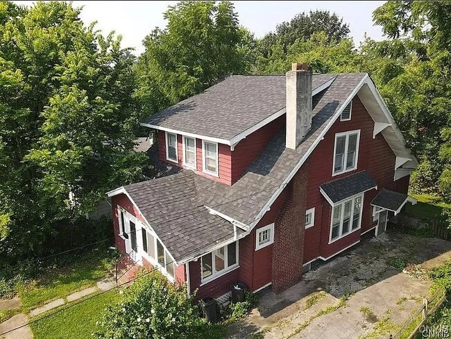 Building Photo - 116 Ruth Ave