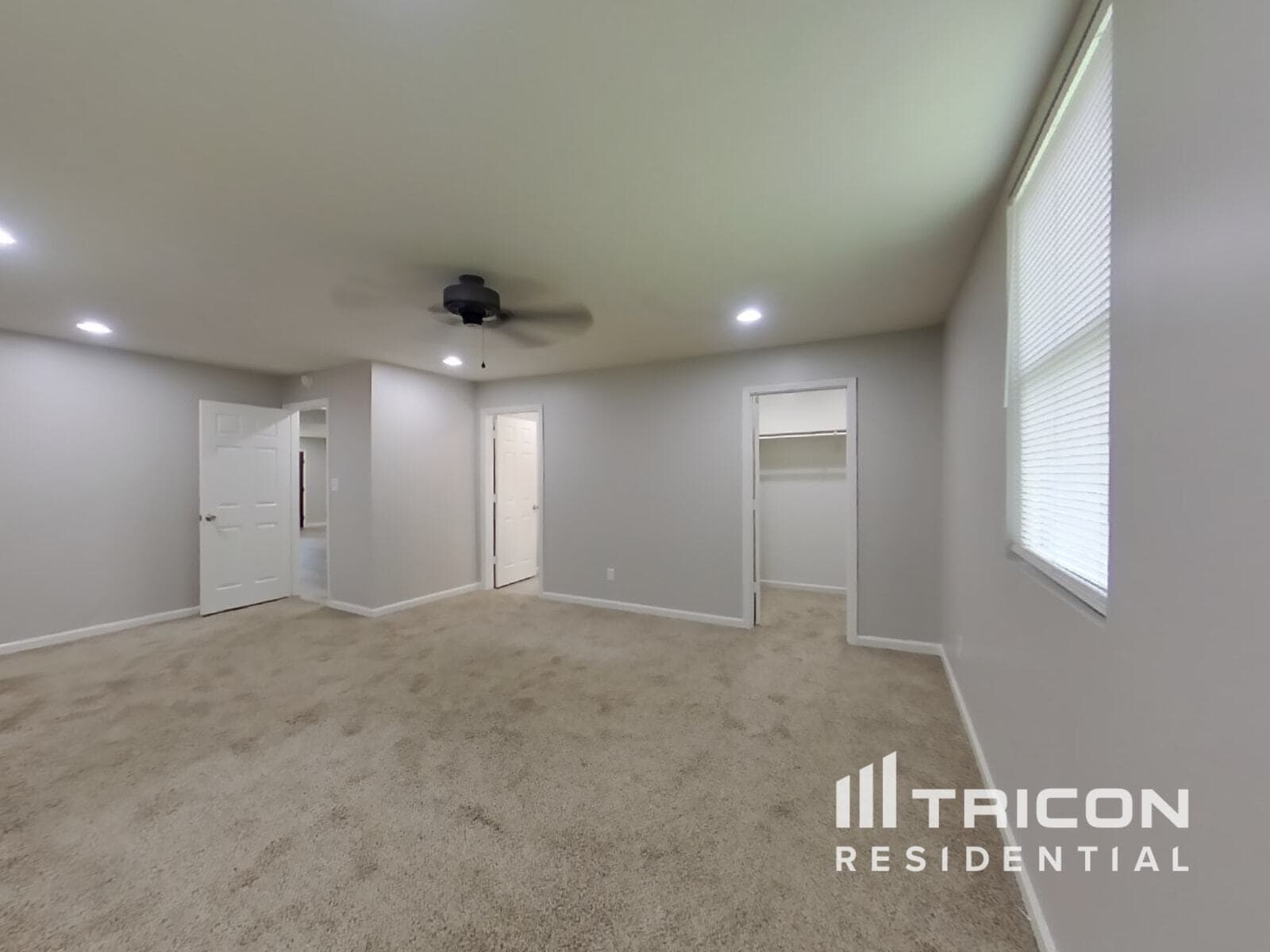 Building Photo - 5314 Yucatan Dr