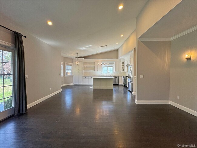 Building Photo - 1019 Grove St