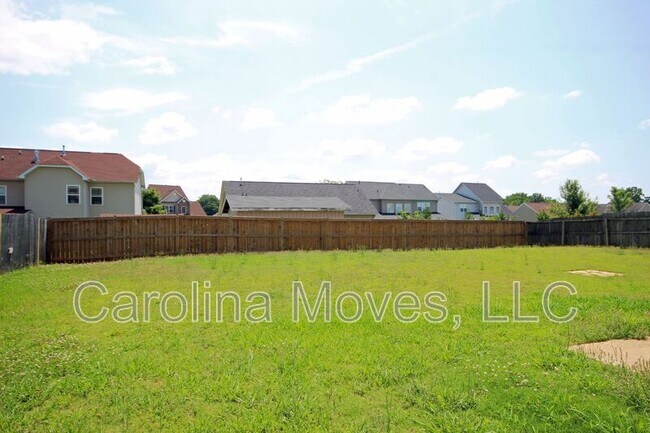 Building Photo - 689 Flintrock Dr