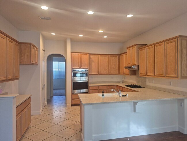 Building Photo - 5703 Herbal Way