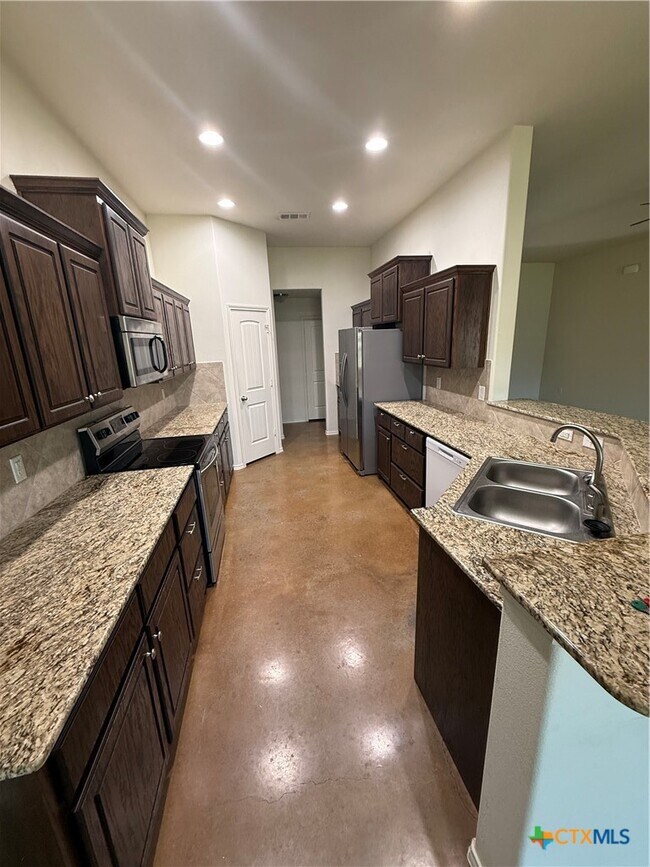 Building Photo - 4405 Texas Rangers Dr