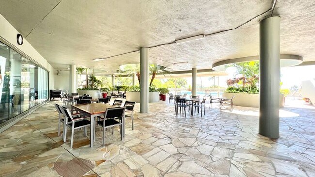 Building Photo - 1330 Ala Moana Blvd