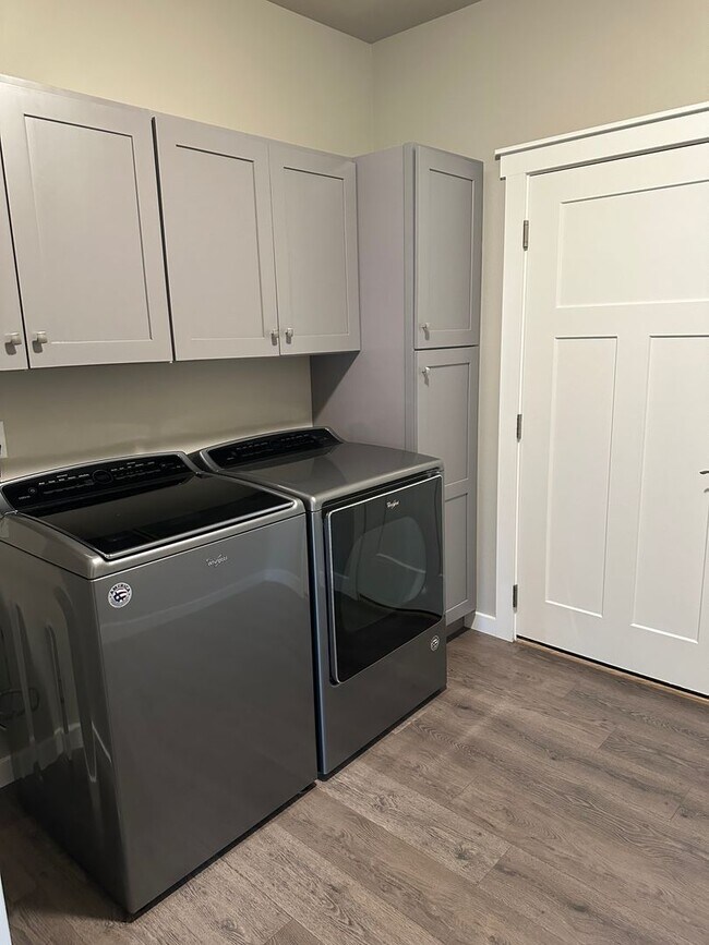 Building Photo - Beautiful New Construction ADA Accessible Home in a Fantastic Neighborhood.