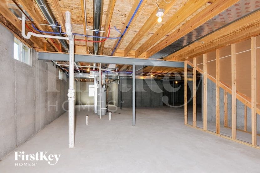 Building Photo - 404 Cozy Pines Dr