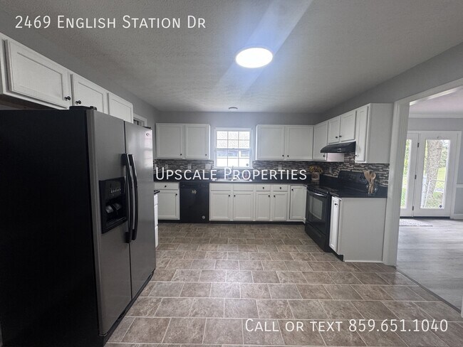 Building Photo - 2469 English Station Dr