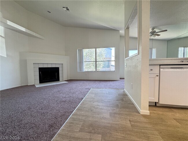 Building Photo - 6250 W Flamingo Rd