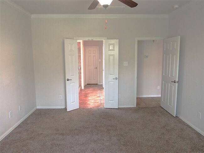 Building Photo - 24434 Sundance Spring Dr
