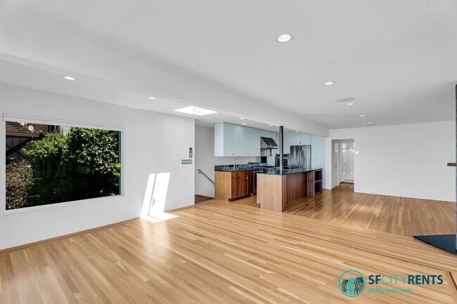 Building Photo - 262 Rutledge Street
