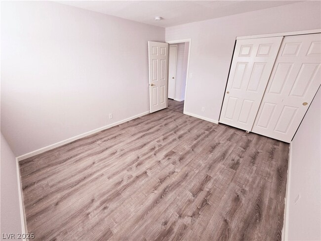 Building Photo - 4360 Twin View Cir