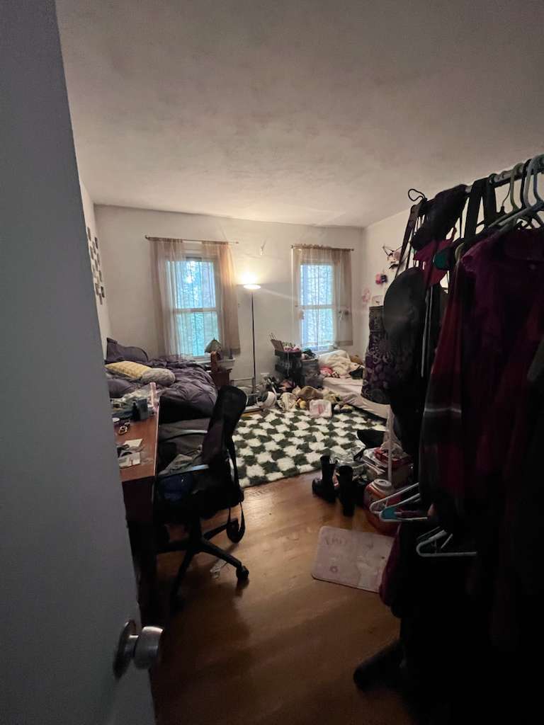 Building Photo - 731 Parker St