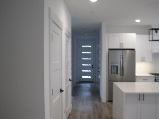 Building Photo - 212 SW 129th St