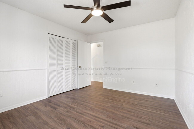 Building Photo - 7326 Wethersfield Dr