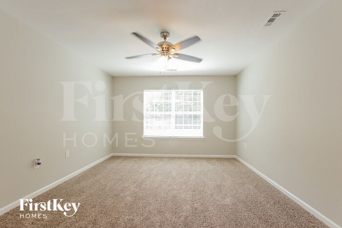 Building Photo - 4825 Manchineel Ln