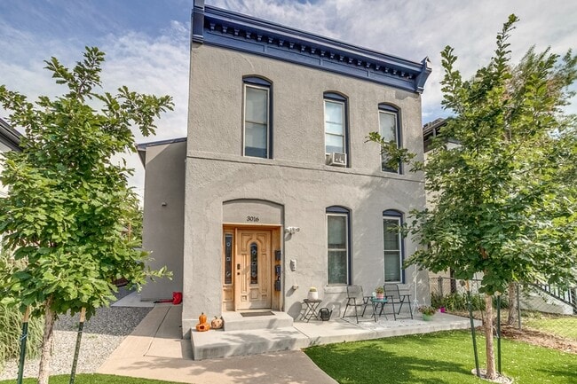Building Photo - 3016 Stout St