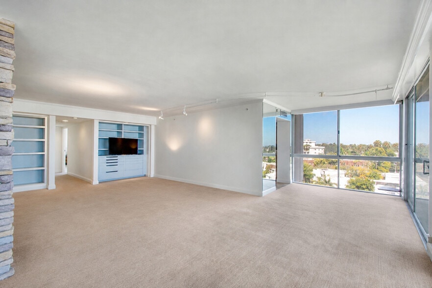 Building Photo - 201 Ocean Ave