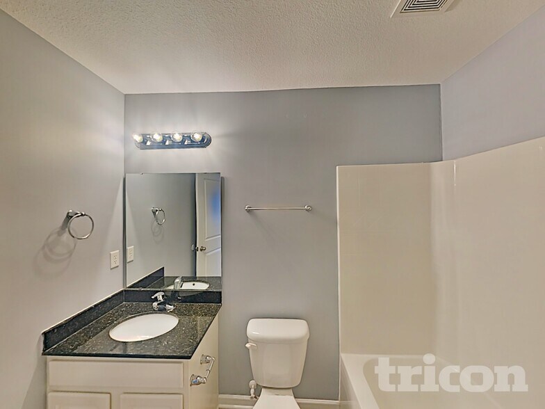 Building Photo - 294 Sunday Silence Ln