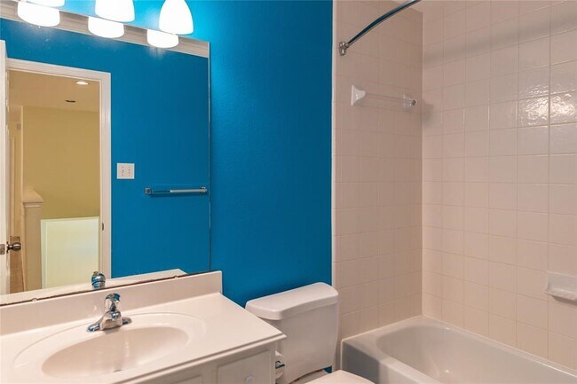 Building Photo - 111 Regan Mead Ct