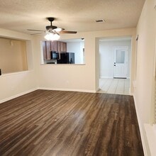 Building Photo - 22234 Orchard Dale Dr