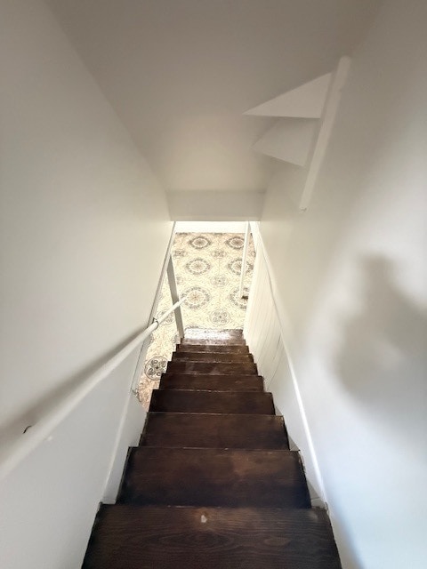 Building Photo - 2080 Sutherland Pl