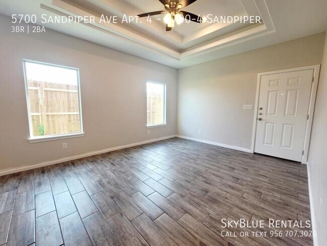 Building Photo - 5700 Sandpiper Ave