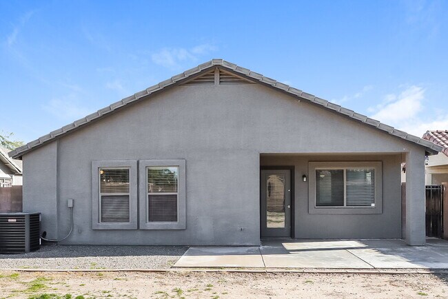 Building Photo - 29420 N Blackfoot Daisy Dr