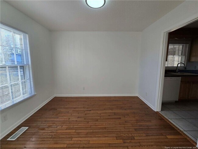 Building Photo - 409 Glen Canyon Dr