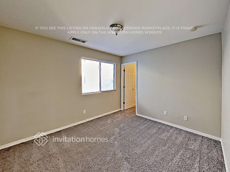 Building Photo - 18619 W Sanna St