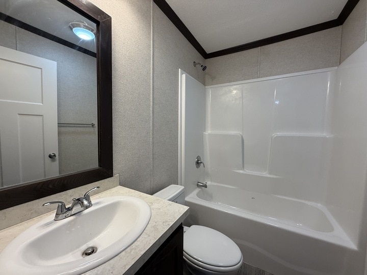 Building Photo - 10610 State Rte 762