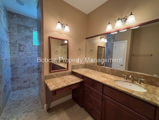 Building Photo - 1360 Turner Ct