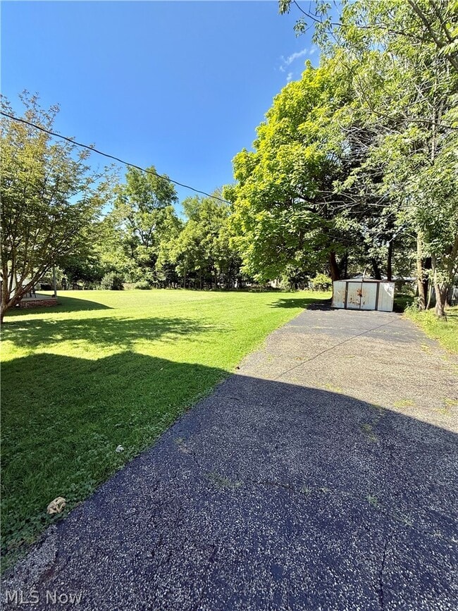 Building Photo - 41 Dewhurst Ave