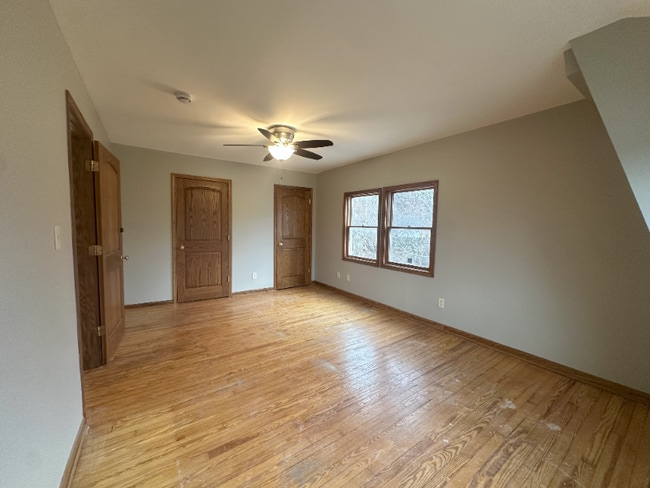 Building Photo - 604 Wilmot Ave