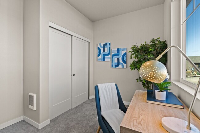 Building Photo - 10613 Lingonberry Rd