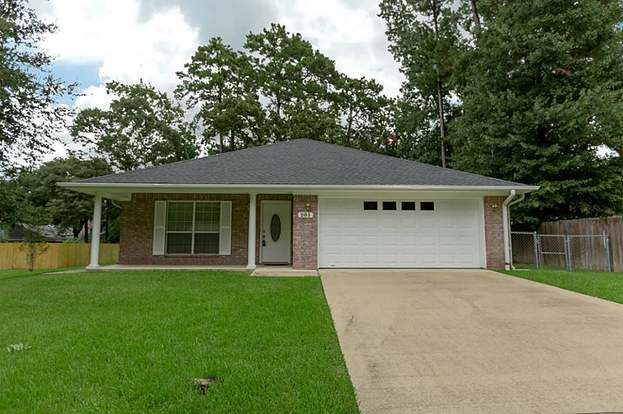 Building Photo - 203 Pine Valley