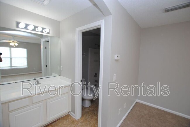 Building Photo - 2628 Ashfield Ct
