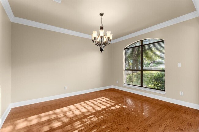 Building Photo - 3001 Lombardi Way