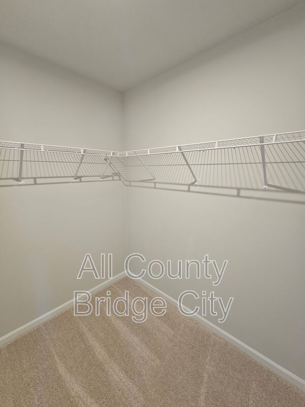 Building Photo - 157 Randwick Ln