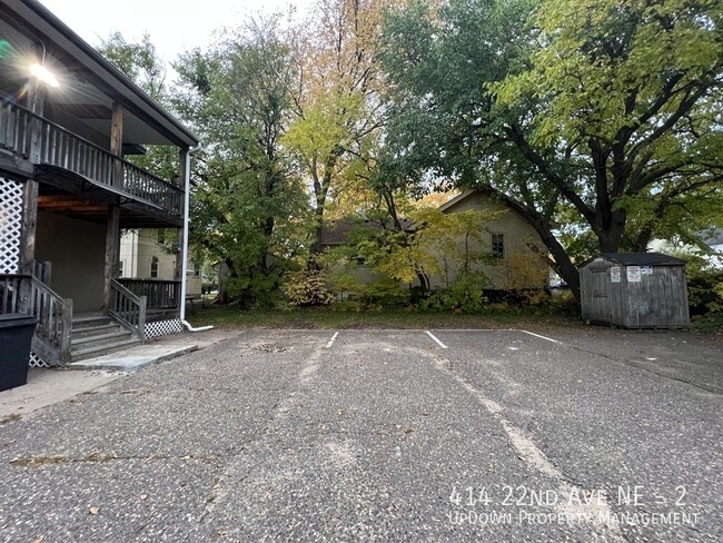 Building Photo - 414 22nd Ave NE