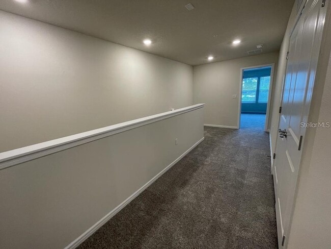 Building Photo - 2800 Bright Bird Ln