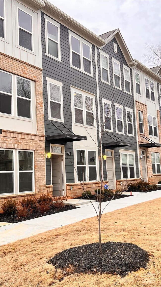 Building Photo - 3011 Citizens Ln