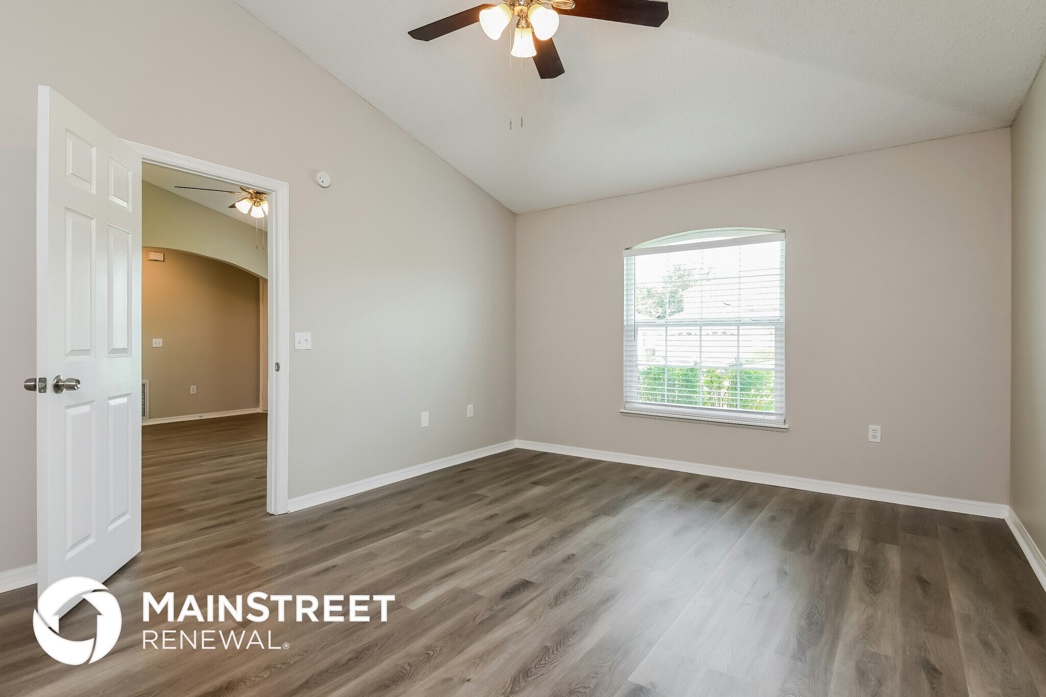 Building Photo - 1101 Munster Ct