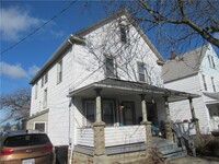 Building Photo - 2080 Halstead Ave