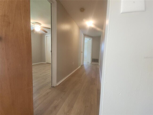 Building Photo - 4136 S Lockwood Ridge Rd